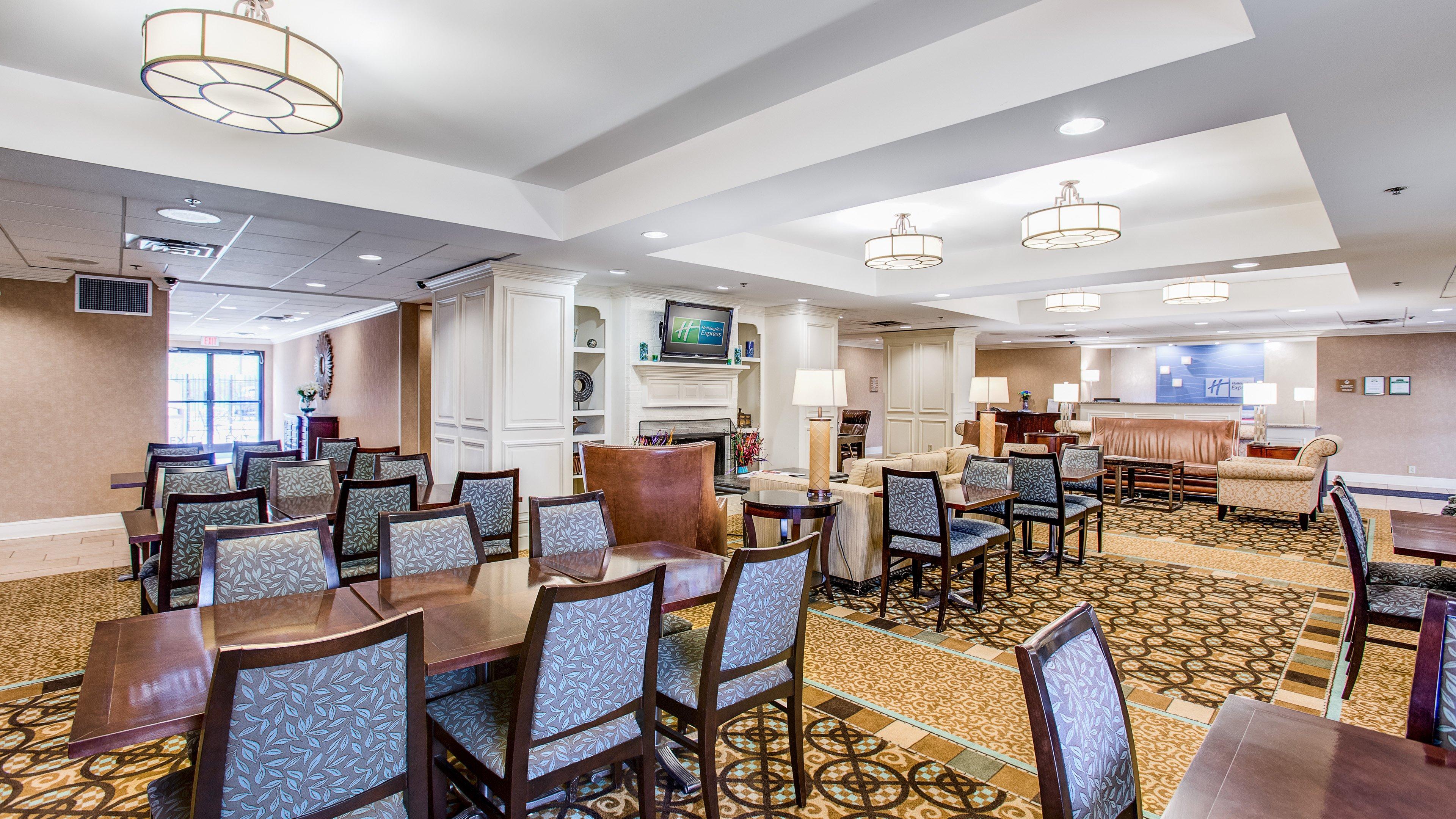 Holiday Inn Express Indianapolis Airport By Ihg Plainfield Ngoại thất bức ảnh