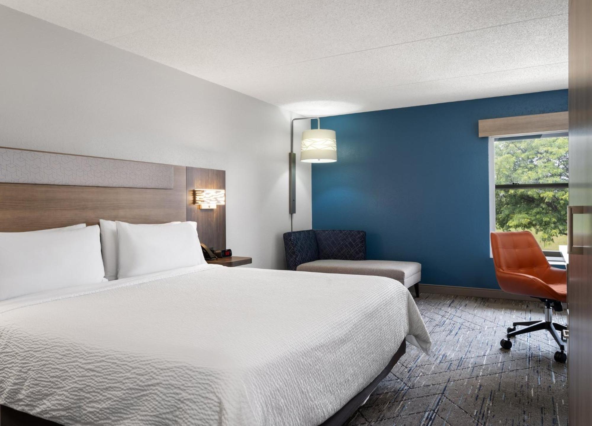 Holiday Inn Express Indianapolis Airport By Ihg Plainfield Ngoại thất bức ảnh